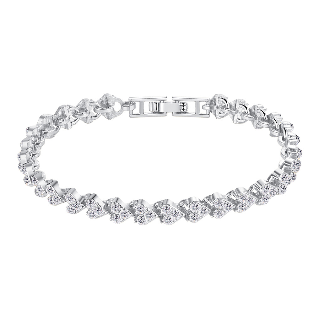 Женский браслет сердечком серебристый с белыми камешками Fashion Jewelry (II) 18971