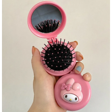 Круглая раскладная расческа с зеркалом Мелоди (Kuromi ) геншен, манги, hello kitty, Санріо Кітті, розовый (AN)32179